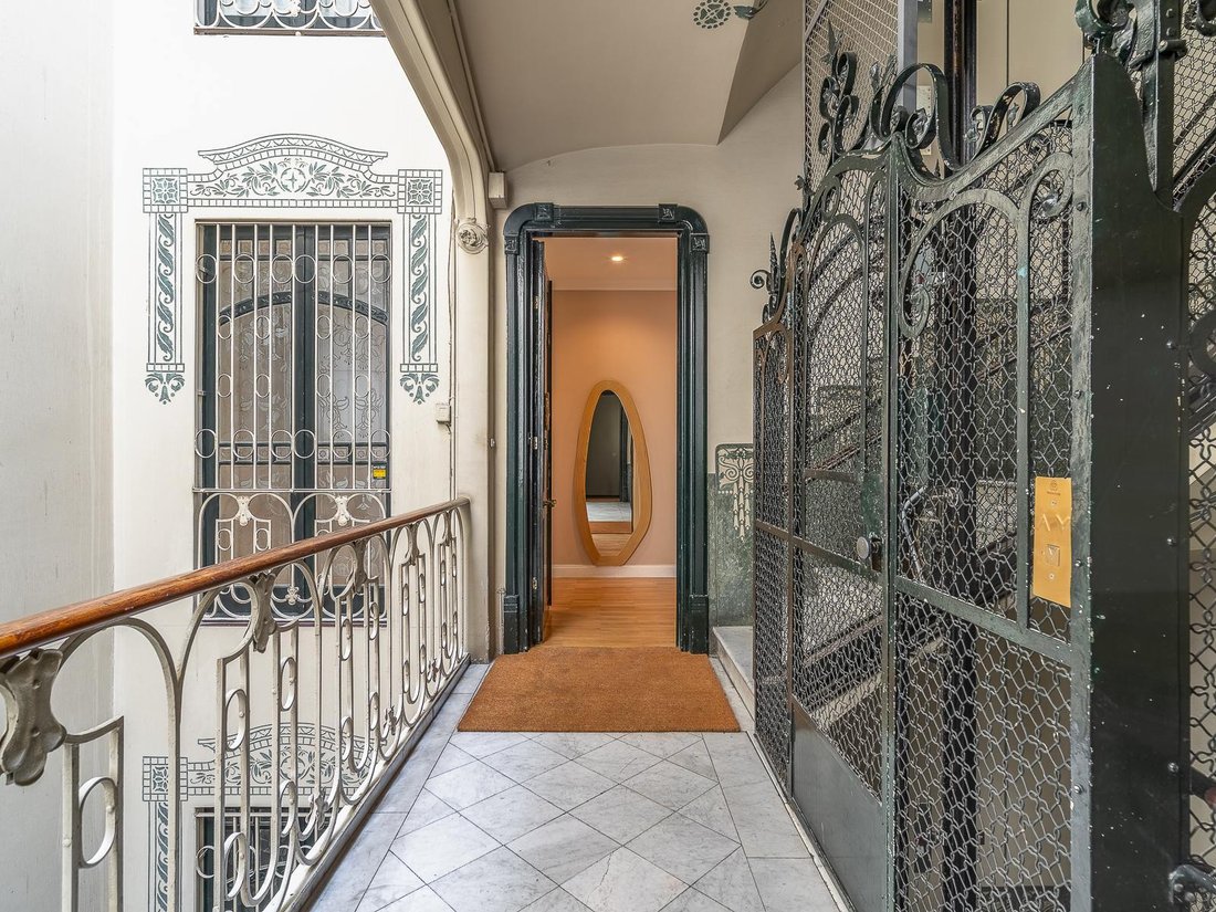 Apartment in Eixample, Barcelona, Spain 5 - 18598078