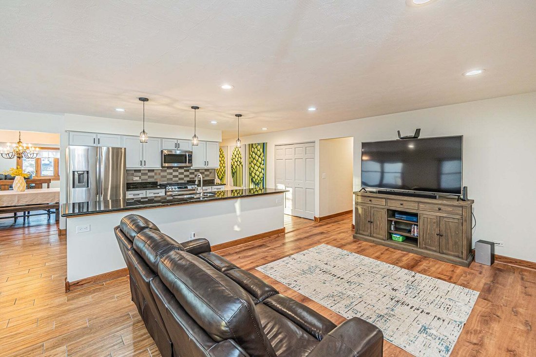 House in Schaumburg, Illinois, United States 5 - 18601400
