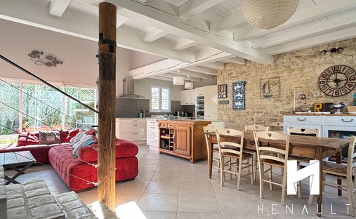 Maison à Sainte-Marie-de-Ré, Nouvelle-Aquitaine, France 1