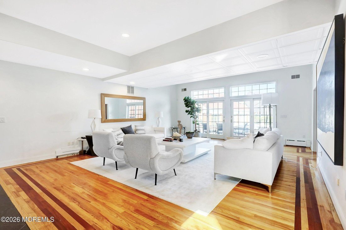 House in Long Branch, New Jersey, United States 3 - 18600779