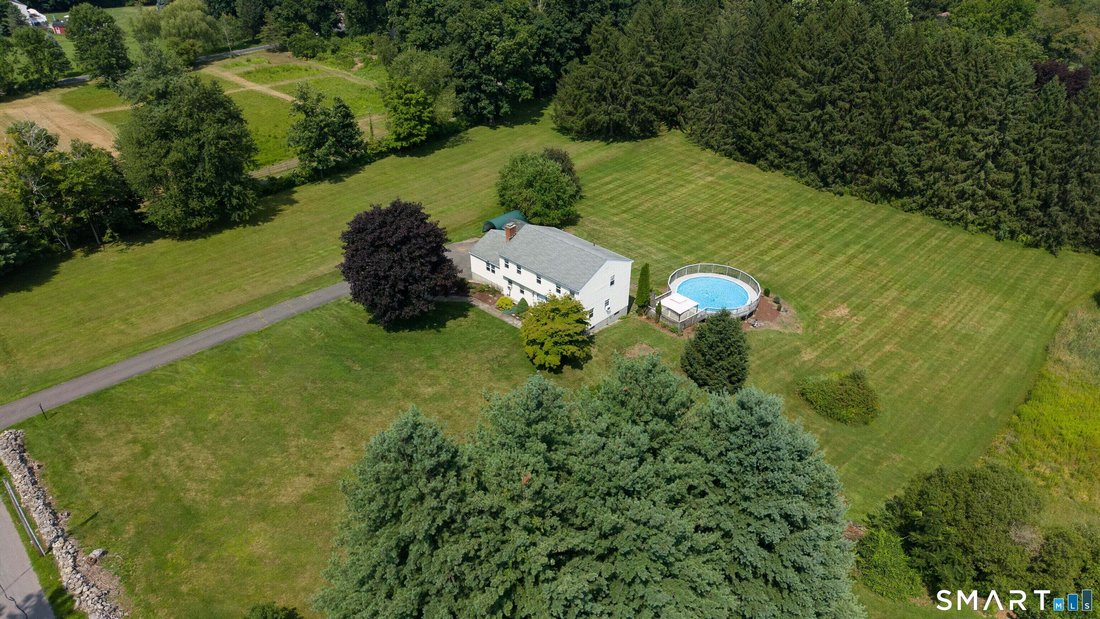 House in Brookfield, Connecticut, United States 5 - 18599930