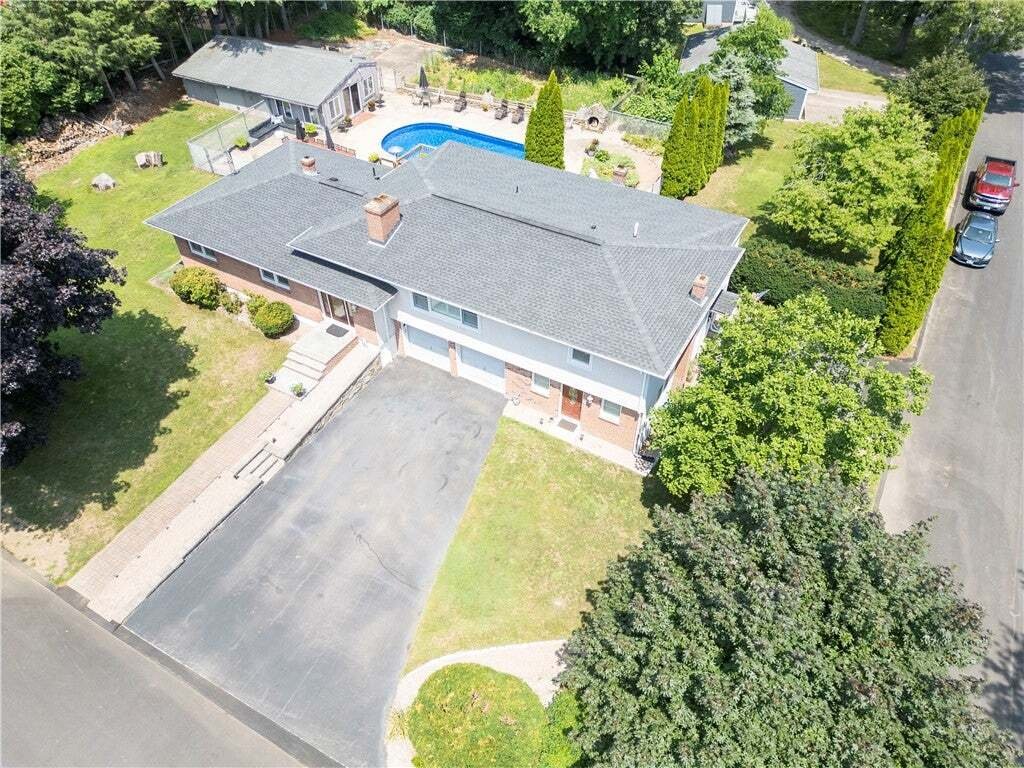 House in Westerly, Rhode Island, United States 2 - 18600035
