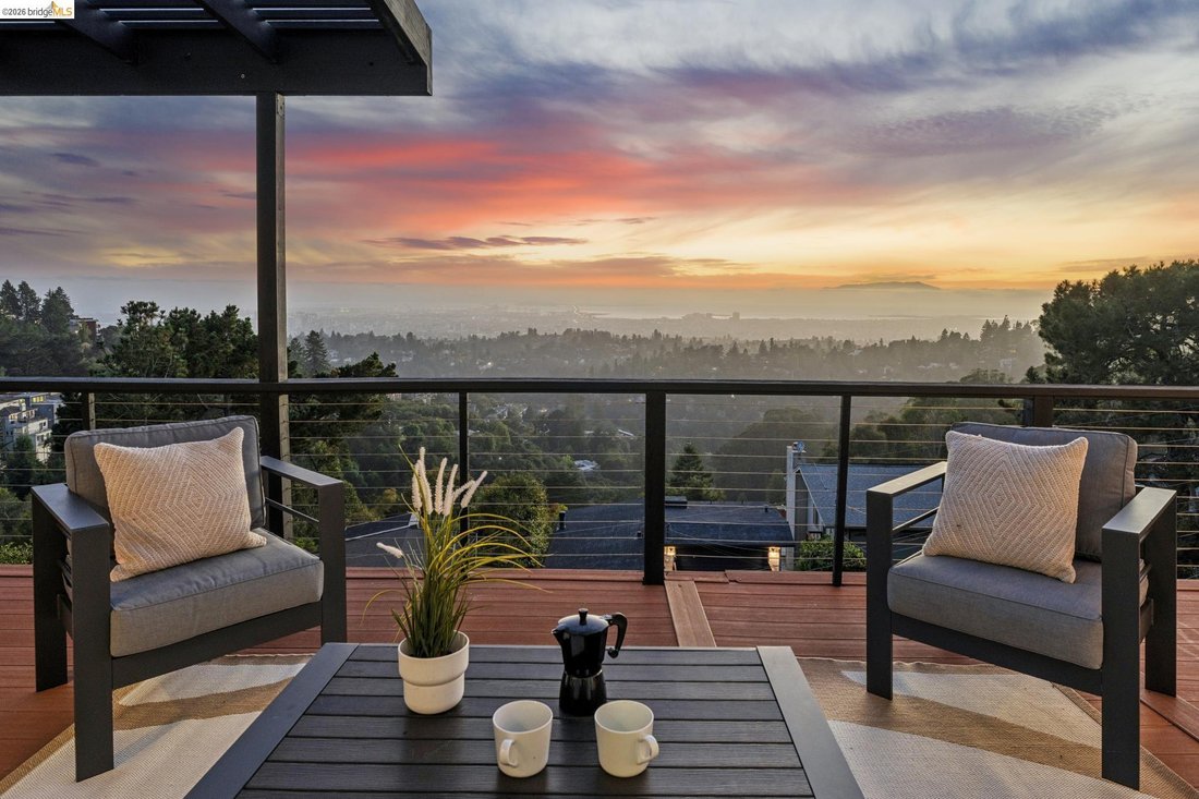 House in Oakland, California, United States 4 - 18600667