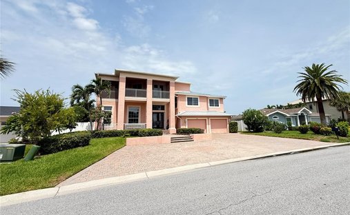 House in Belleair Beach, Florida, United States 1