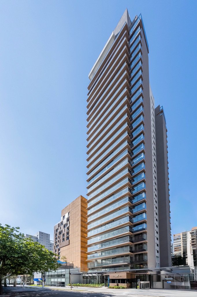 São Paulo, State of São Paulo, Brazil 1 - 18602577