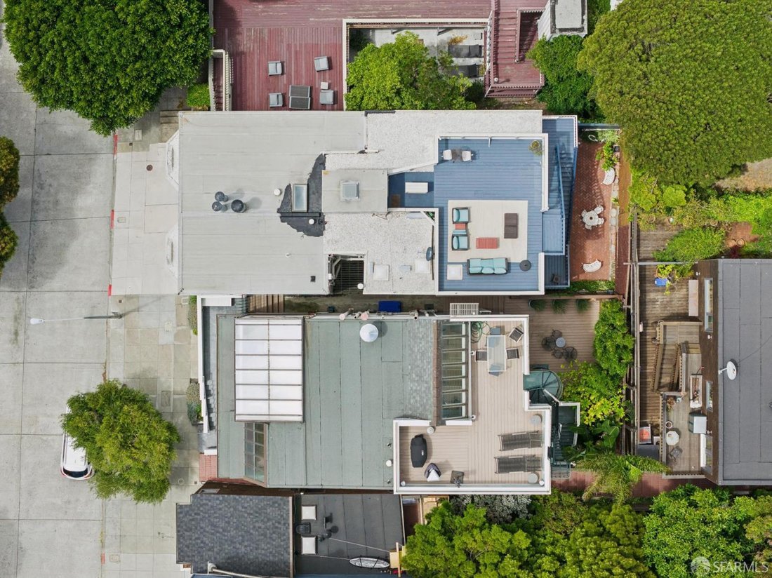 San Francisco, California, United States 5 - 18596502