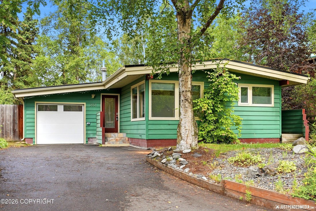 House in Anchorage, Alaska, United States 1 - 18600100