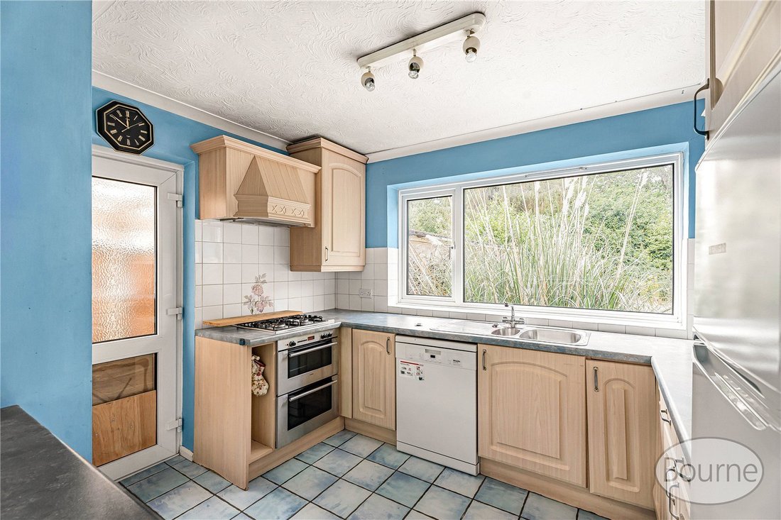 House in Fairmile, Elmbridge, England 2 - 18596512