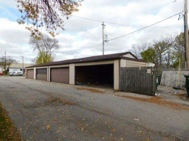 Milwaukee, Wisconsin, United States 4 - 18596399
