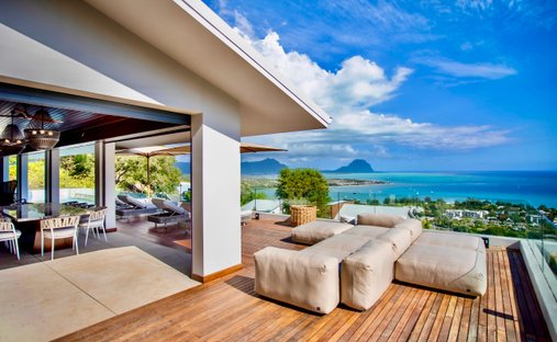 Villa in La Preneuse, Rivière Noire District, Mauritius 1