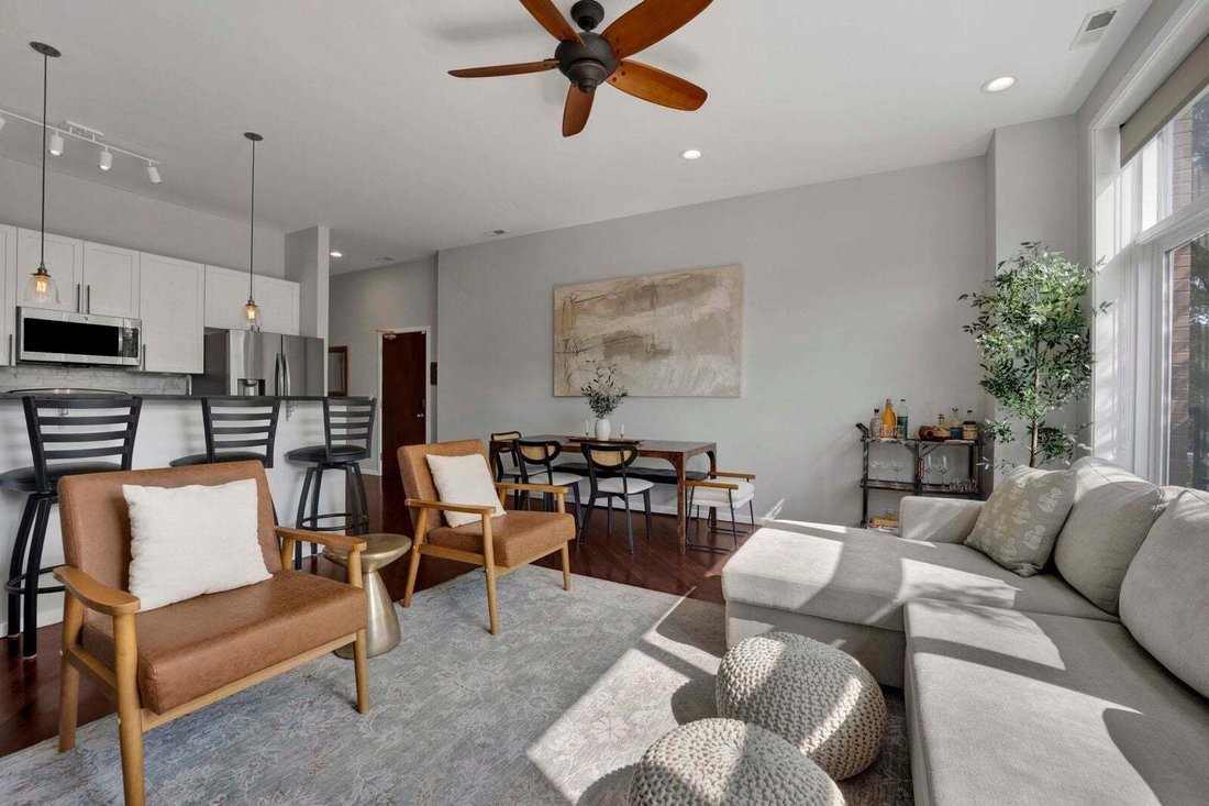 Condo in Chicago, Illinois, United States 5 - 18597446