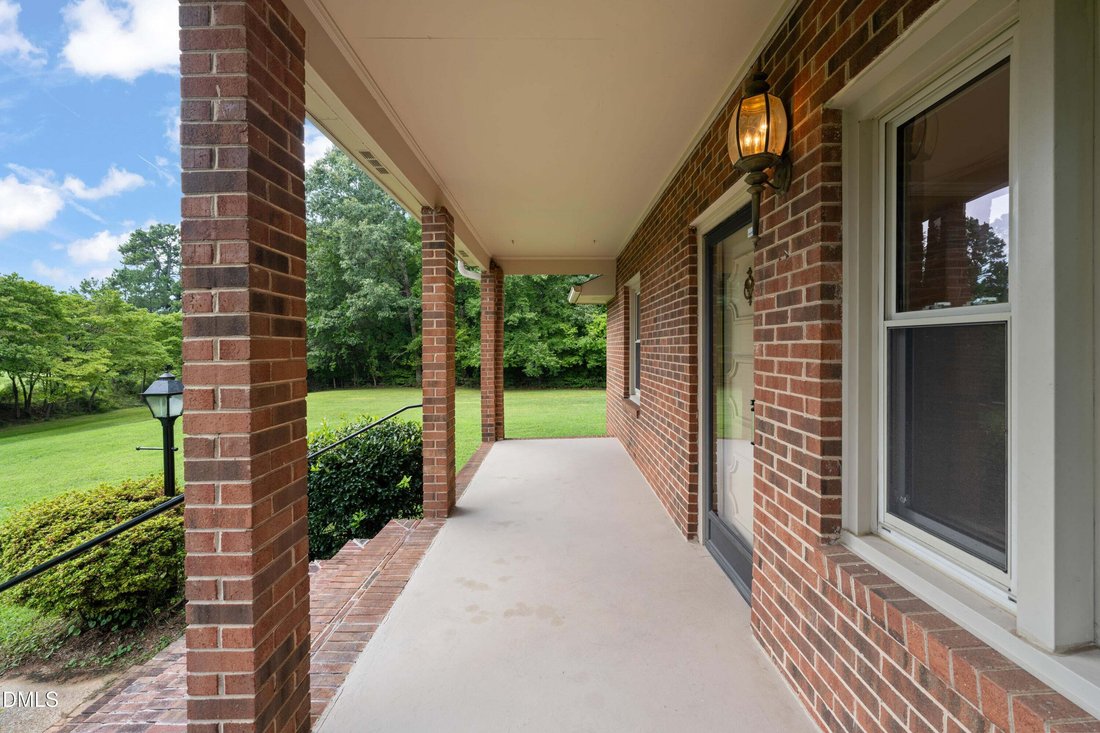 House in Hillsborough, North Carolina, United States 3 - 18601526