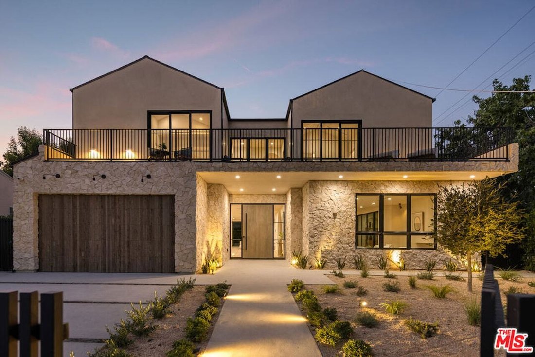 House in Los Angeles, California, United States 1 - 18598164