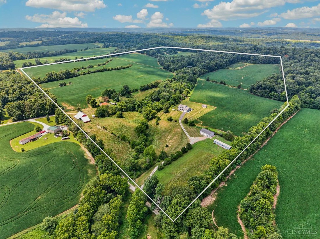 Farm Ranch in Hillsboro, Ohio, United States 2 - 18597268