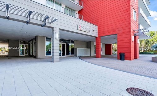 Condo in Doral, Florida, United States 1
