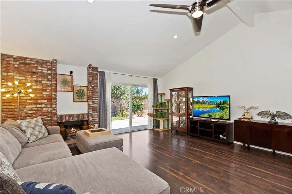 House in Santa Ana, California, United States 3 - 18601817