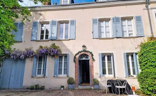 House in Secteur Sauvegarde, Honfleur, France 1