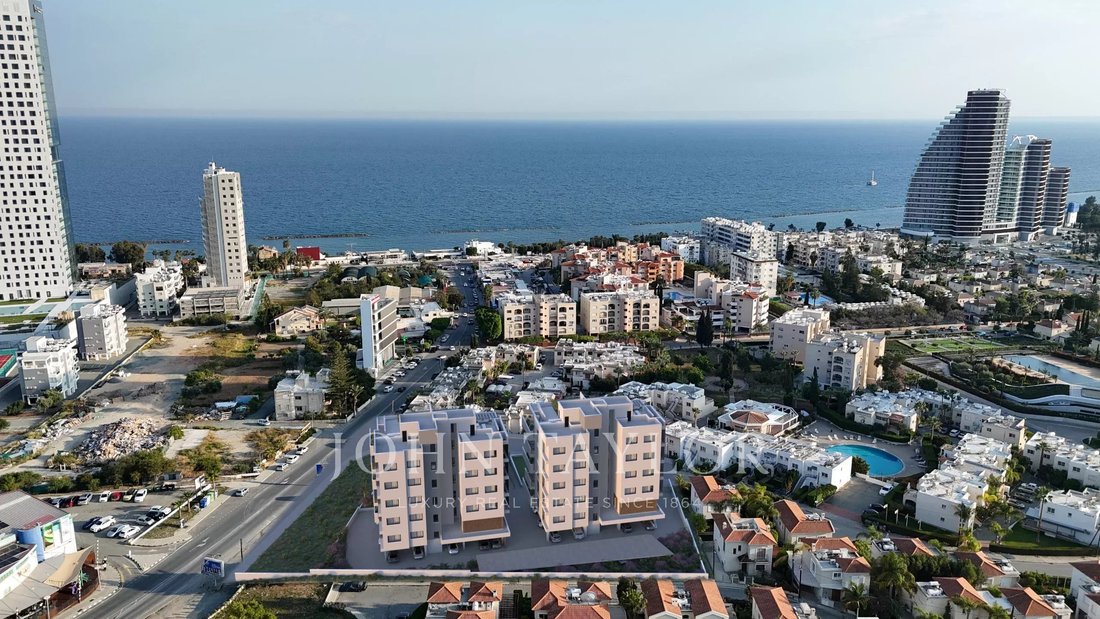 Apartment in Mouttagiaka, Limassol, Cyprus 4 - 18598269