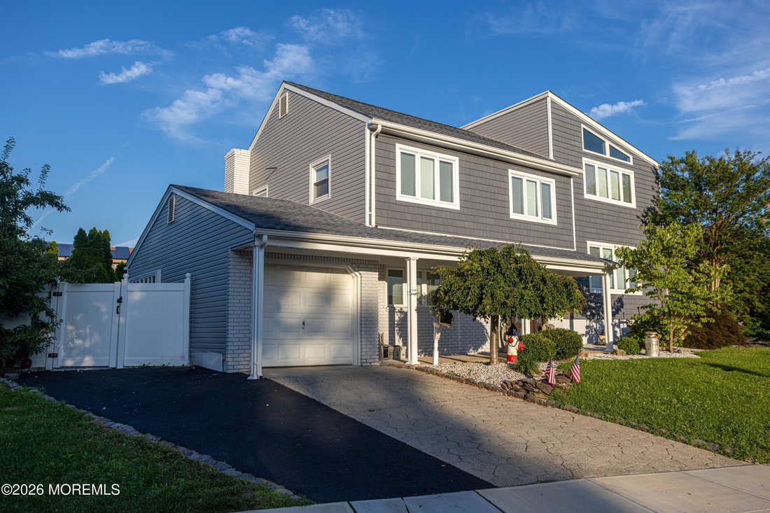House in Sayreville, New Jersey, United States 3 - 18600820