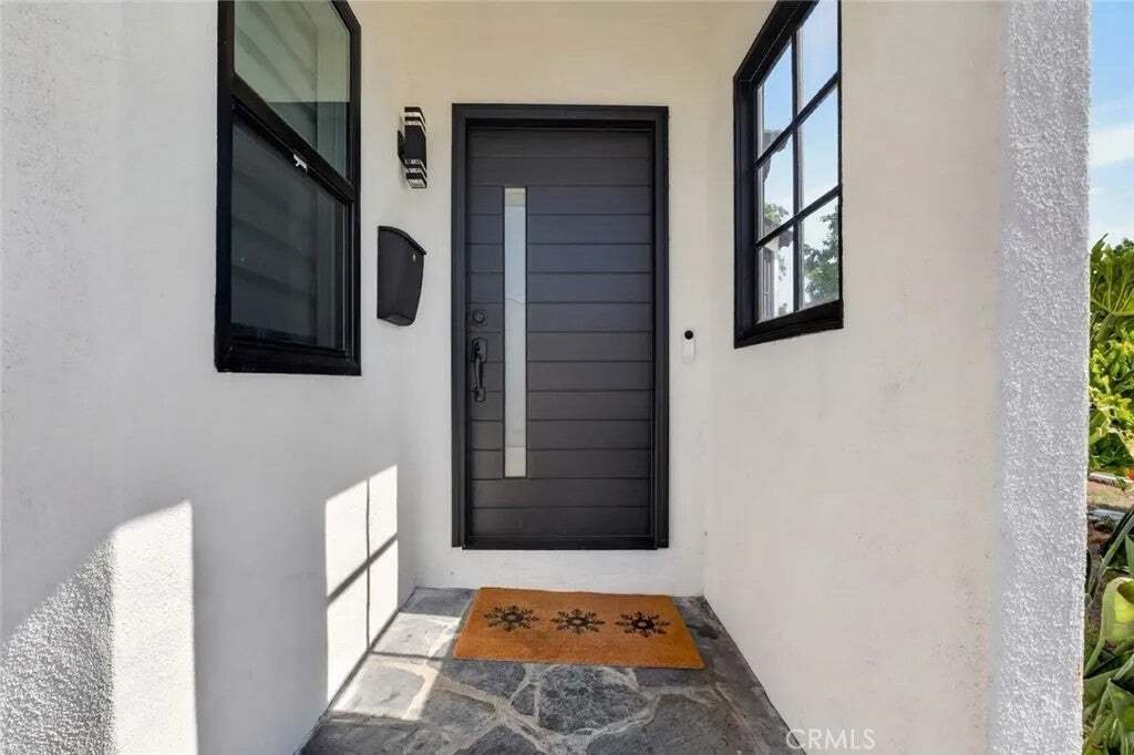House in Burbank, California, United States 5 - 18602026