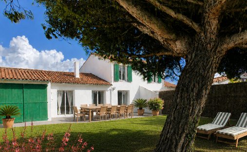 House in Sainte-Marie-de-Ré, Nouvelle-Aquitaine, France 1