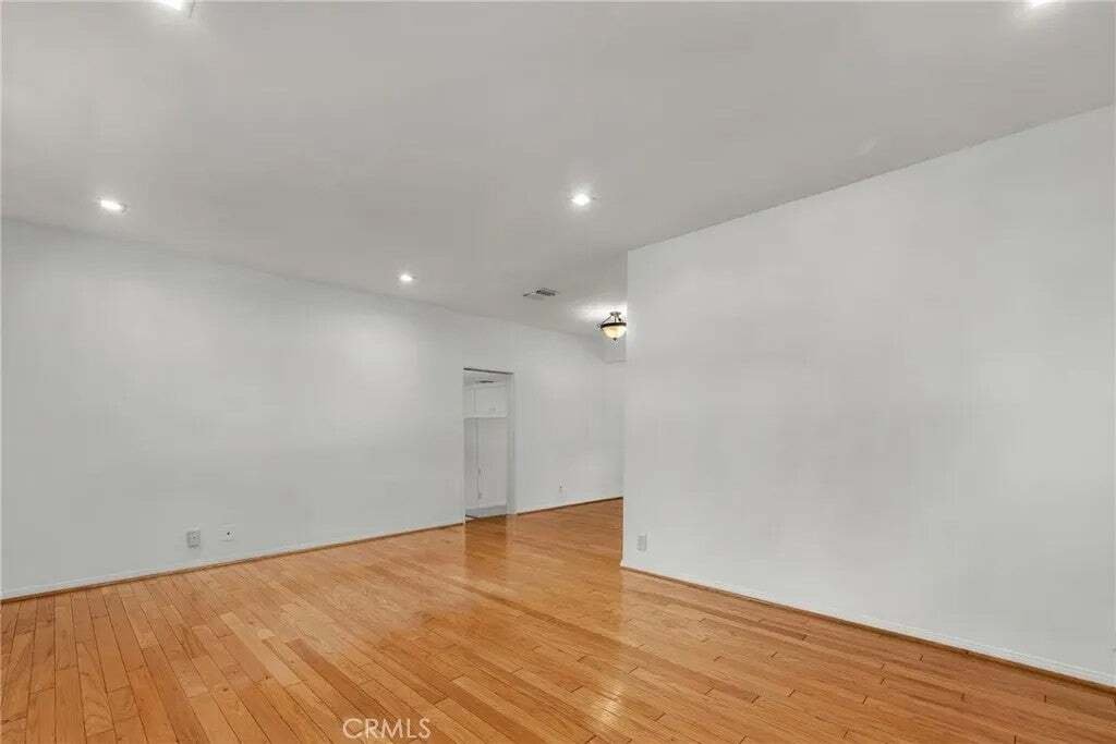 Condo in Los Angeles, California, United States 5 - 18601890