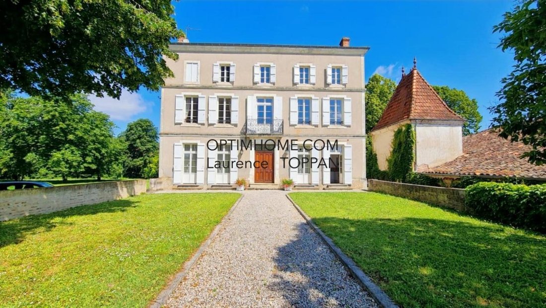 House in Sud, Sainte-Livrade-sur-Lot, France 3 - 16920417