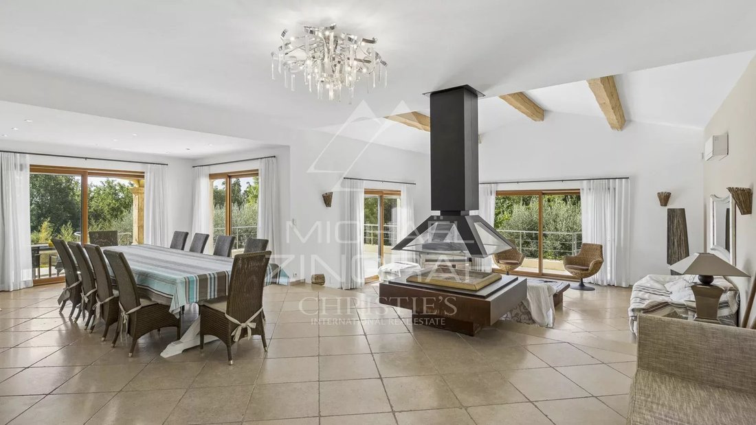 Villa in Fayence, Provence-Alpes-Côte d'Azur, France 3 - 18598692