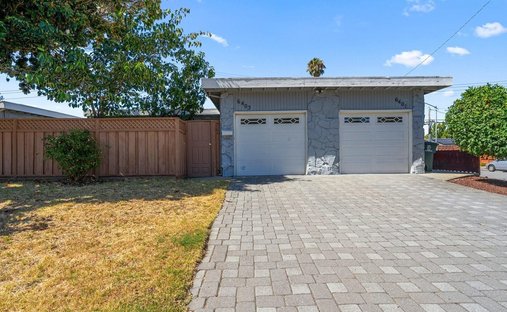 Apartment in Cupertino, California, United States 1