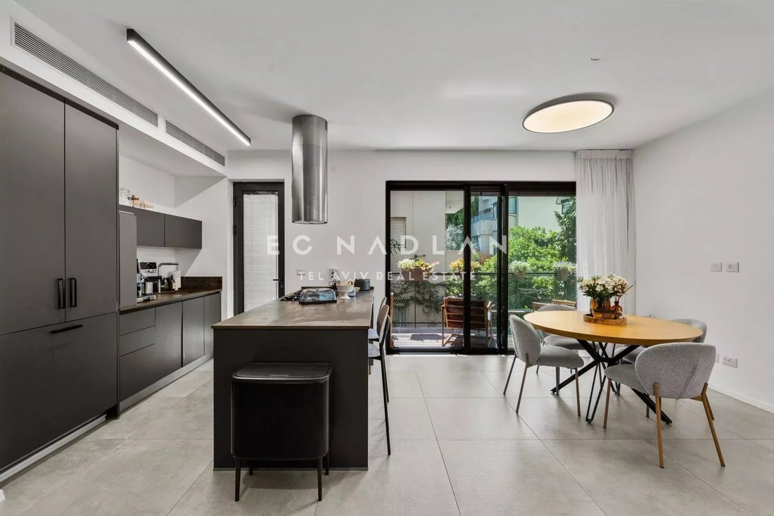 Apartment in Tel Aviv-Yafo, Tel Aviv District, Israel 2 - 18598594