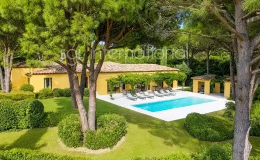 House in Zone Ouest Urbaine, Saint-Tropez, France 1