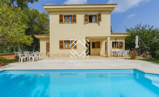 Villa à Alcúdia, Îles Baléares, Espagne 1