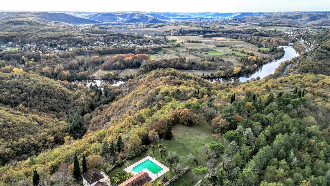 Villa in Charles de Gaulle, Cahors, France 2 - 18598822