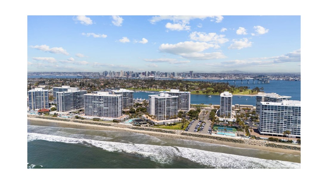 Condo in Coronado, California, United States 2 - 18232565