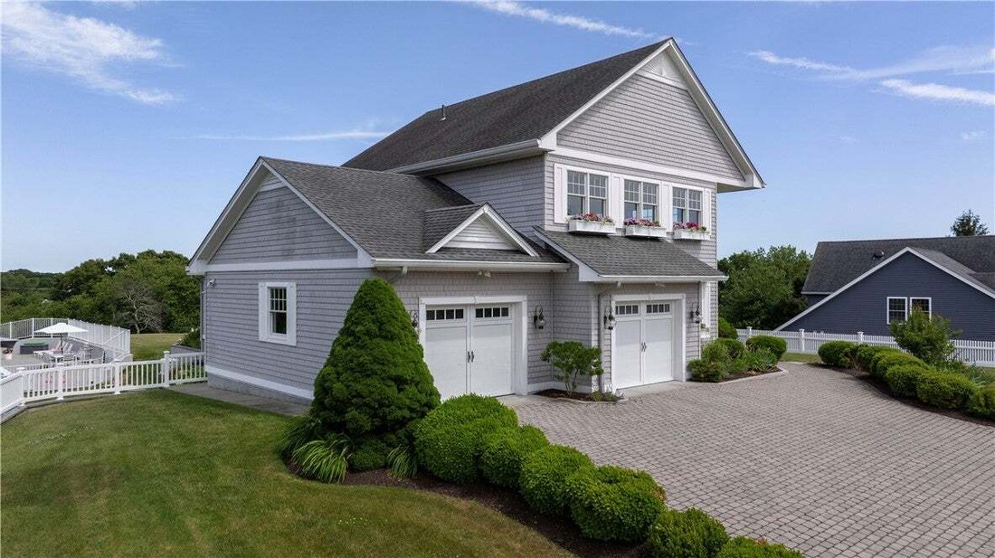 Westerly, Rhode Island, United States 3 - 18600018