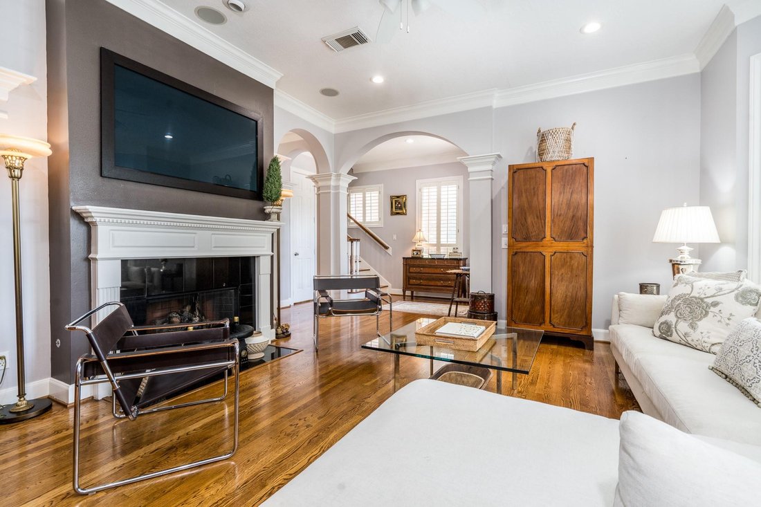 House in Houston, Texas, United States 5 - 18602133