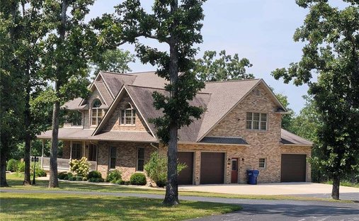 House in Salem, Missouri, United States 1