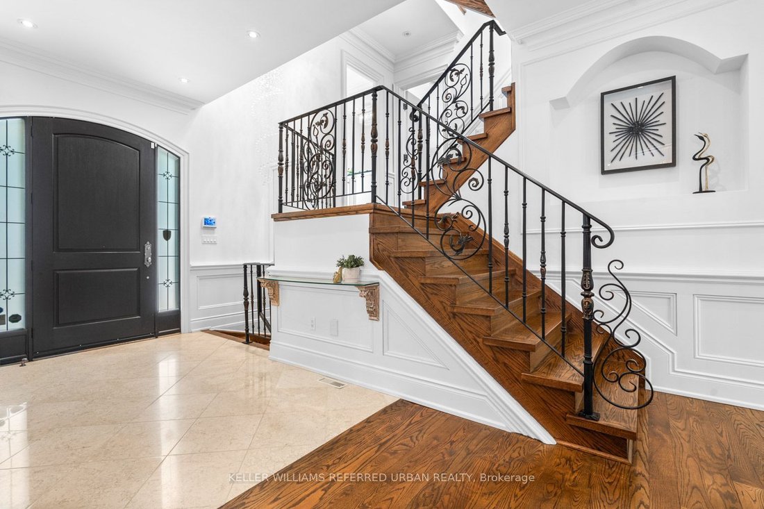 House in Toronto, Ontario, Canada 3 - 18597178