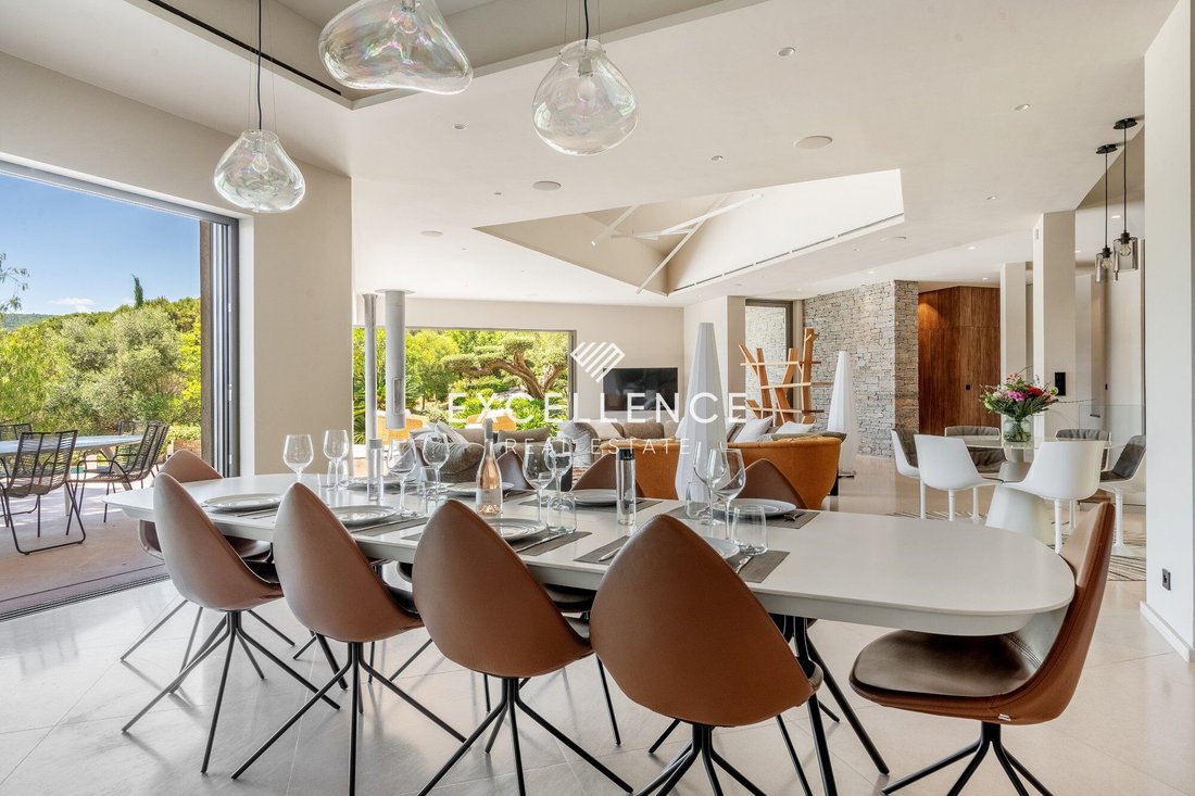 Villa in Ramatuelle, Provence-Alpes-Côte d'Azur, France 5 - 18603947