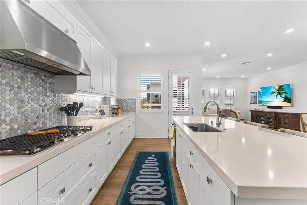 Condo in Irvine, California, United States 5 - 18601876