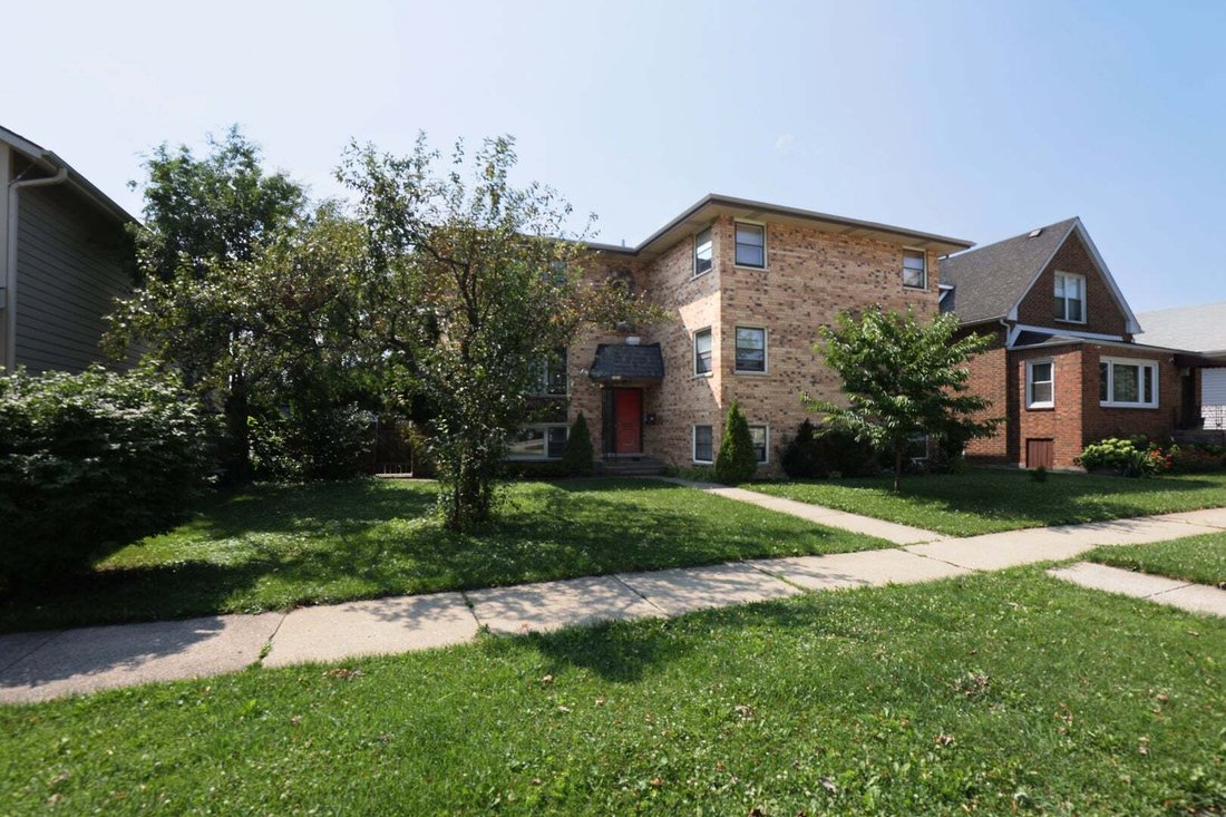 Elmwood Park, Illinois, United States 2 - 18601482