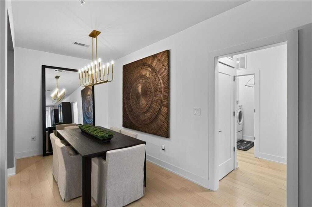 Condo in Atlanta, Georgia, United States 4 - 18596838