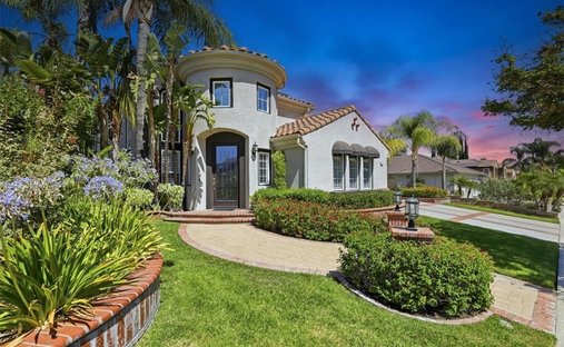 Casa a Corona, California, Stati Uniti 1