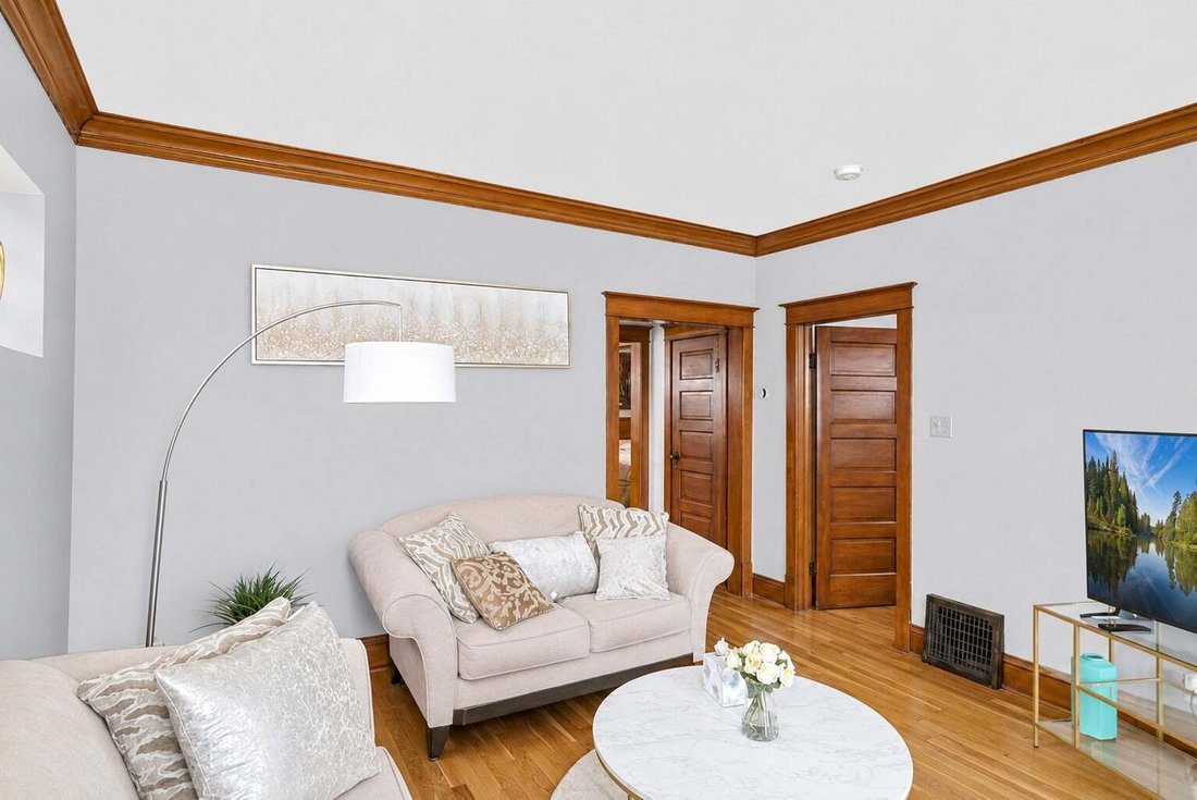 House in Chicago, Illinois, United States 5 - 18601419