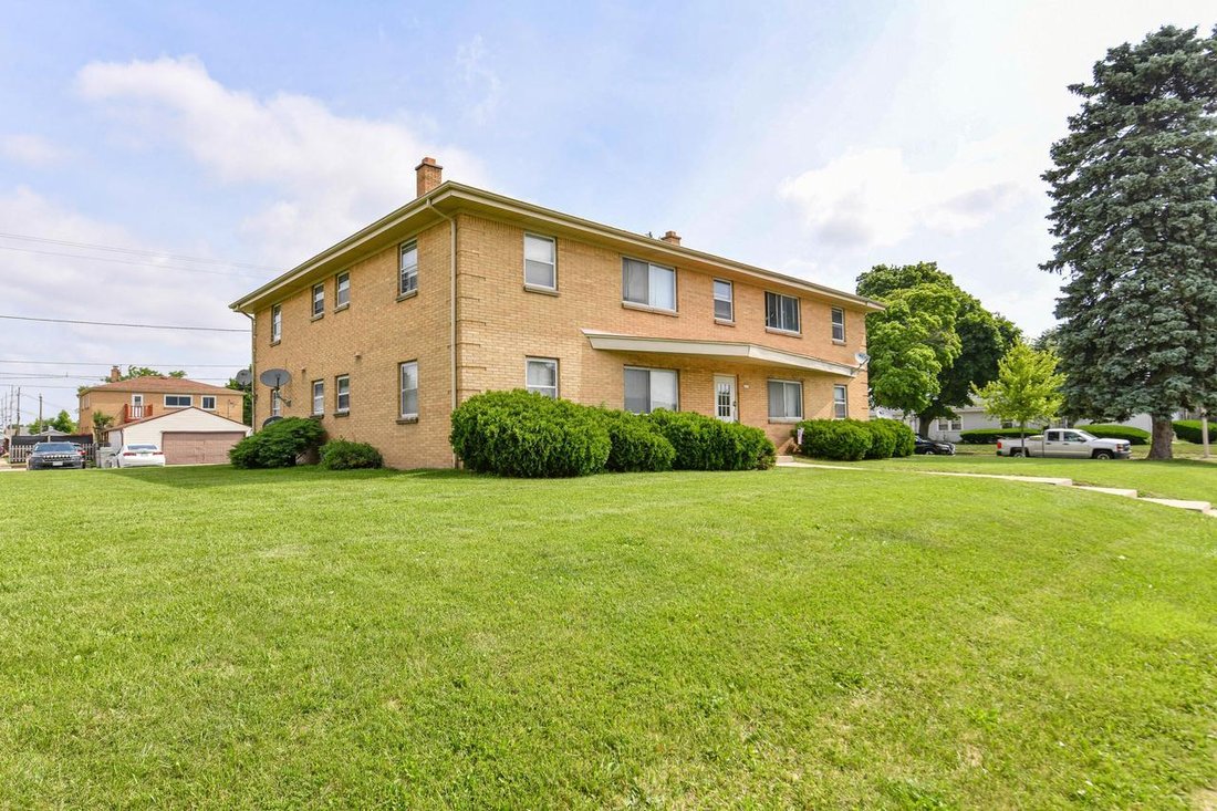 Milwaukee, Wisconsin, United States 3 - 18596418