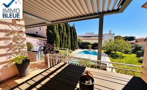 Villa in Plaines Saint Pierre-Saint Julien, Martigues, France 1