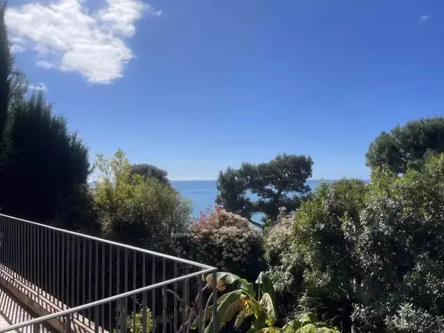 Villa in Èze, Provence-Alpes-Côte d'Azur, France 1 - 15722887