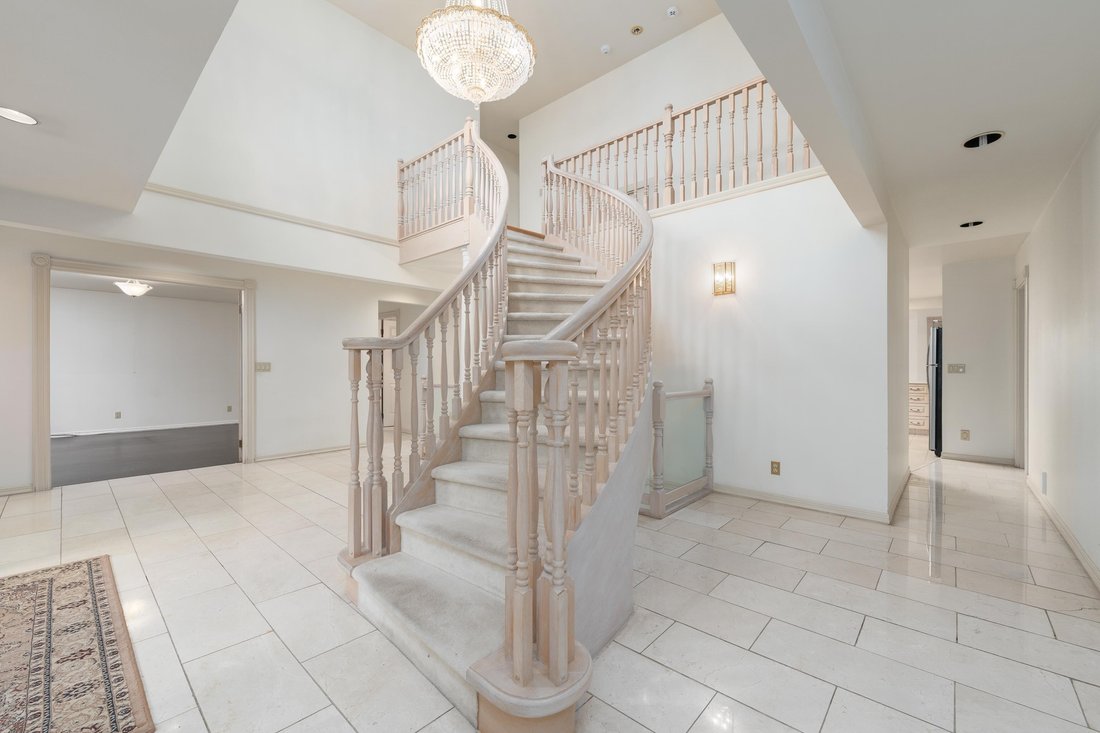 House in Vancouver, British Columbia, Canada 1 - 18603875