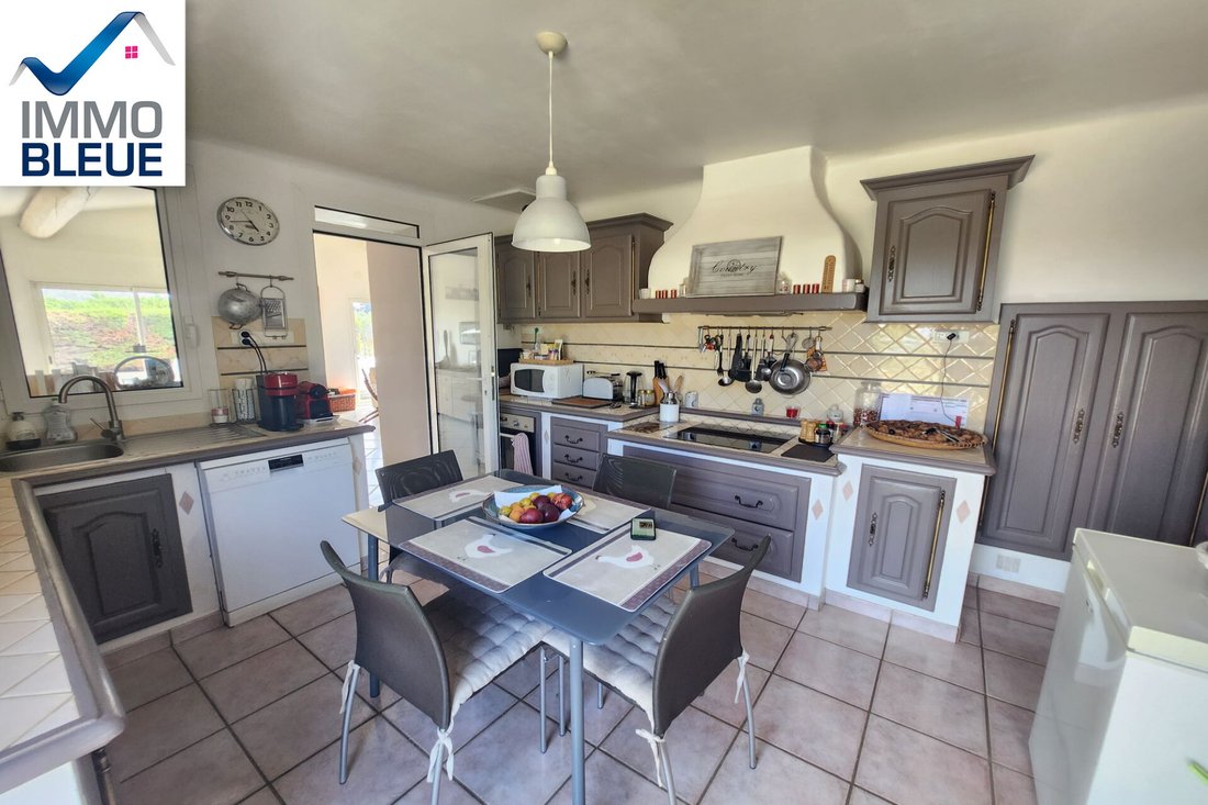 Villa in Plaines Saint Pierre-Saint Julien, Martigues, France 5 - 18598077