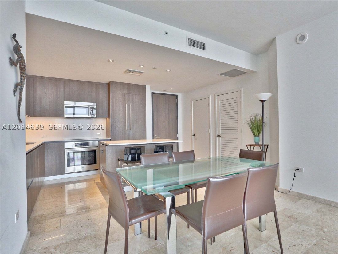 Condo in Miami, Florida, United States 2 - 18601009